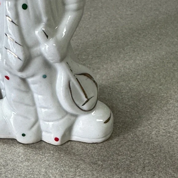 Whimsical White Porcelain Clown Figurines - Picture 9 of 15